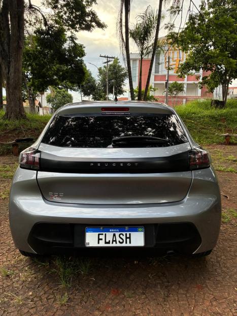 PEUGEOT 208 1.0 12V 4P FLEX LIKE, Foto 9