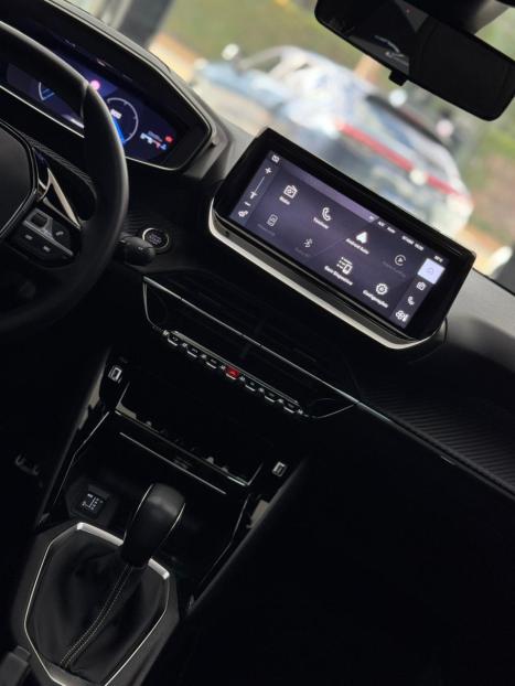 PEUGEOT 208 1.0 12V 4P FLEX GT TURBO 200 AUTOM�TICO CVT, Foto 14