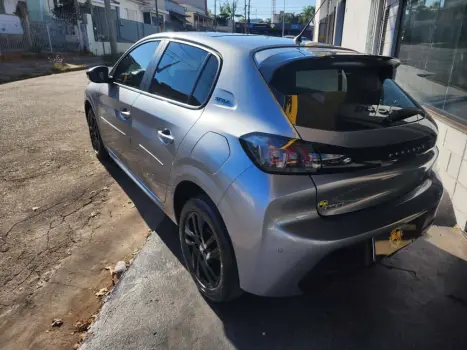 PEUGEOT 208 1.0 4P FLEX FIREFLY STYLE, Foto 4