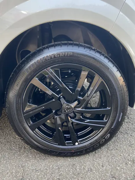 PEUGEOT 208 1.0 4P FLEX FIREFLY STYLE, Foto 4