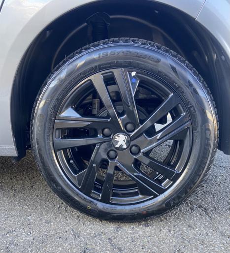 PEUGEOT 208 1.0 4P FLEX FIREFLY STYLE, Foto 4