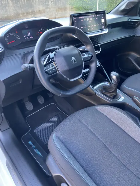 PEUGEOT 208 1.0 4P FLEX FIREFLY STYLE, Foto 14