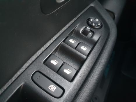 PEUGEOT 208 1.0 4P FLEX FIREFLY STYLE, Foto 17