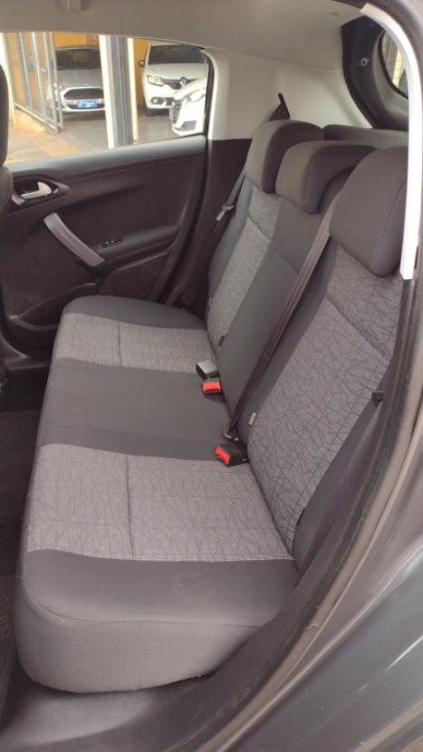 PEUGEOT 208 1.2 12V 4P ACTIVE FLEX, Foto 5