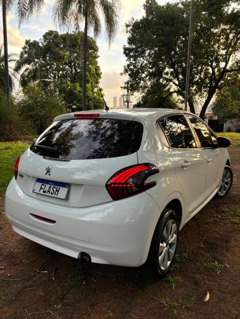 PEUGEOT 208 1.2 12V 4P ACTIVE FLEX, Foto 8