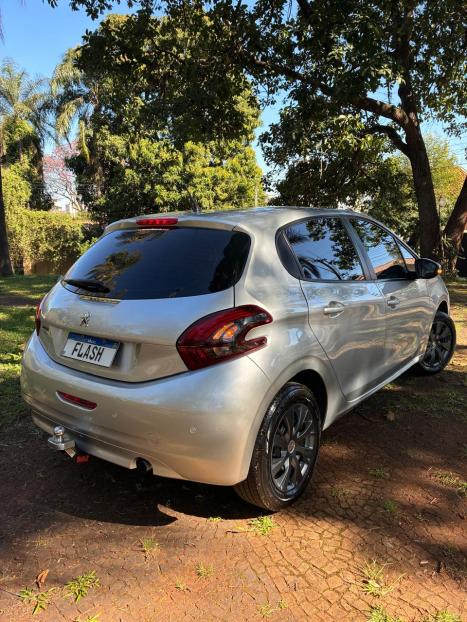 PEUGEOT 208 1.2 12V 4P ACTIVE FLEX, Foto 9