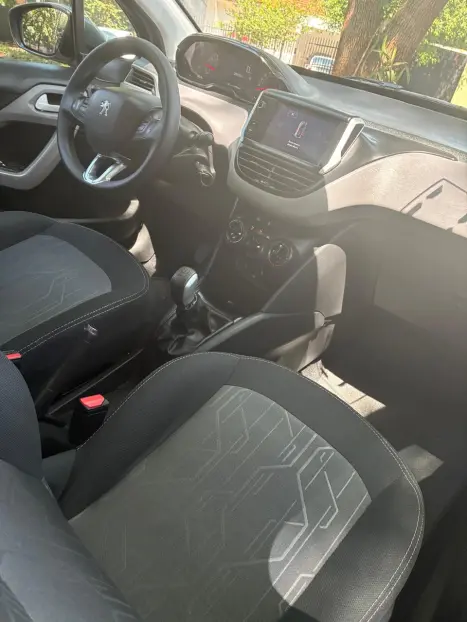 PEUGEOT 208 1.2 12V 4P ACTIVE FLEX, Foto 17