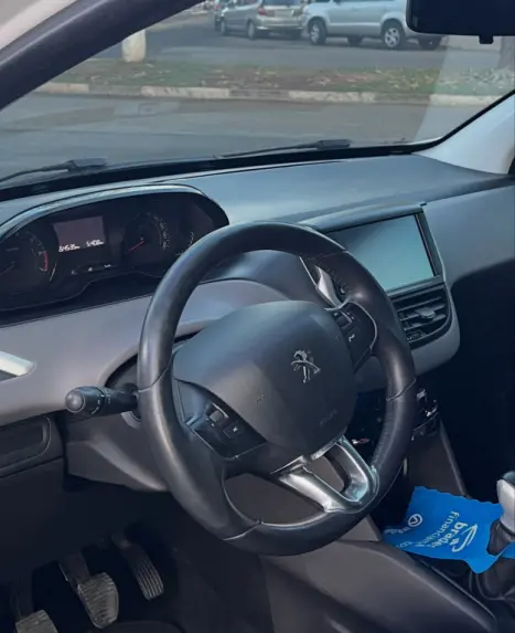 PEUGEOT 208 1.2 12V 4P ACTIVE FLEX, Foto 8