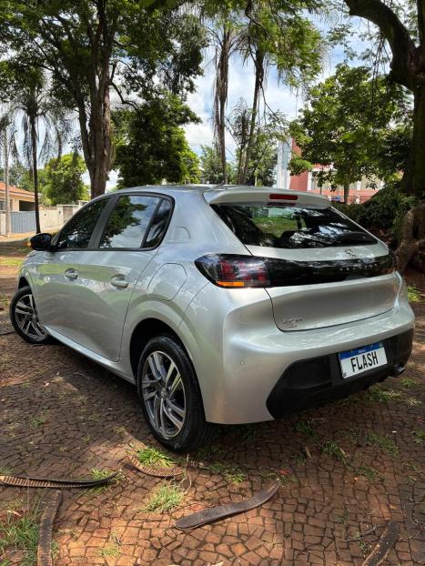 PEUGEOT 208 1.6 16V 4P FLEX ALLURE AT6 AUTOM�TICO, Foto 10