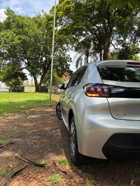 PEUGEOT 208 1.6 16V 4P FLEX ALLURE AT6 AUTOM�TICO, Foto 18