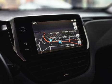 PEUGEOT 208 1.6 16V 4P FLEX ACTIVE PACK AUTOM�TICO, Foto 8