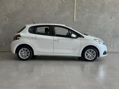 PEUGEOT 208 1.6 16V 4P FLEX ACTIVE PACK AUTOM�TICO, Foto 13