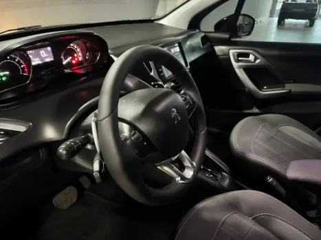 PEUGEOT 208 1.6 16V 4P FLEX GRIFFE AT6 AUTOM�TICO, Foto 6