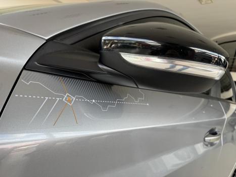 PEUGEOT 208 1.6 16V FLEX ROADTRIP AT6 AUTOM�TICO, Foto 6