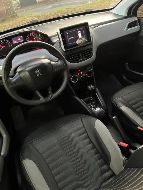 PEUGEOT 208 1.6 16V 4P FLEX ACTIVE PACK AT6 AUTOM�TICO, Foto 16
