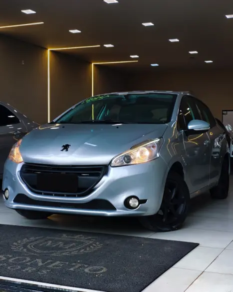 PEUGEOT 208 1.6 16V 4P FLEX GRIFFE, Foto 1