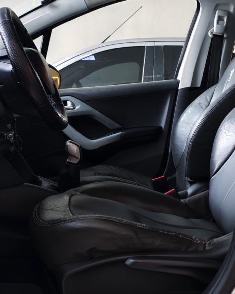 PEUGEOT 208 1.6 16V 4P FLEX GRIFFE, Foto 7