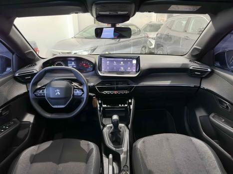 PEUGEOT 208 , Foto 12