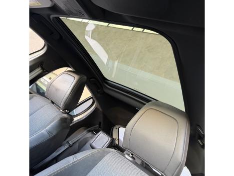 PEUGEOT 208 , Foto 2