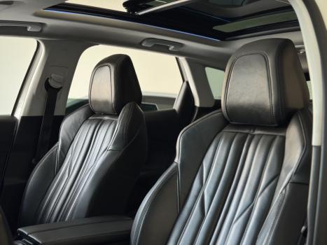 PEUGEOT 3008 1.6 16V 4P GRIFFE PACK THP TURBO AUTOM�TICO, Foto 17