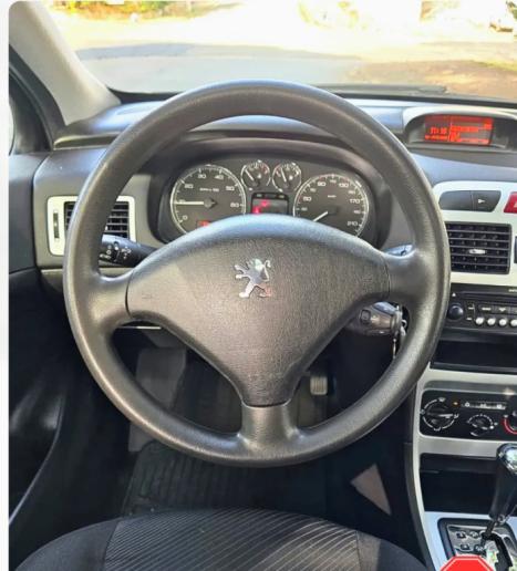 PEUGEOT 307 Hatch 2.0 16V 4P FLEX PRESENCE PACK AUTOM�TICO, Foto 4