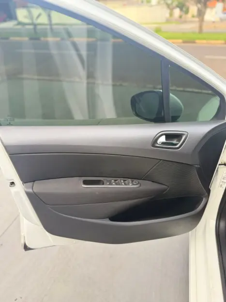 PEUGEOT 308 1.6 16V 4P FLEX ACTIVE, Foto 5