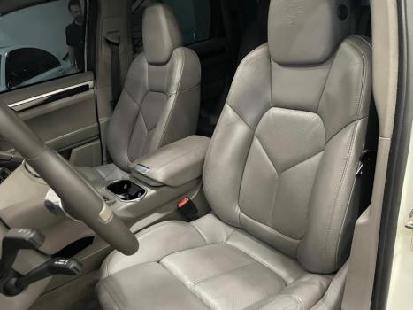 PORSCHE Cayenne 4.8 S 32V V8 4X4 TURBO AUTOM�TICO, Foto 24