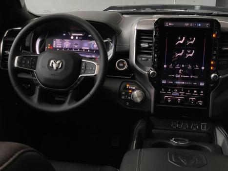 RAM 1500 3.0 HURRICANE 6 BITURBO LARAMIE NIGHT EDITION CABINE DUPLA 4X4 AUTOM�TICO, Foto 12