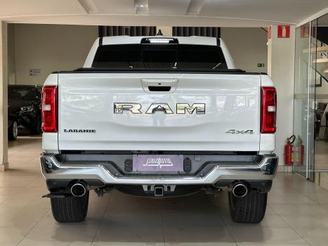 RAM 1500 3.0 HURRICANE 6 BITURBO LARAMIE CABINE DUPLA 4X4 AUTOMÁTICO, Foto 4