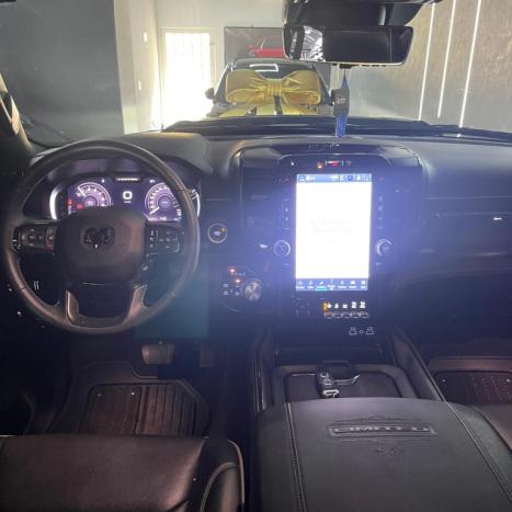 RAM 1500 5.7 V8 LIMITED NIGHT EDITION CABINE DUPLA 4X4 AUTOMTICO, Foto 14