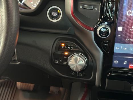 RAM 1500 5.7 V8 REBEL CABINE DUPLA 4X4 AUTOMTICO, Foto 19