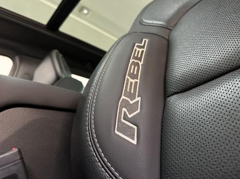 RAM 1500 5.7 V8 REBEL CABINE DUPLA 4X4 AUTOMTICO, Foto 20