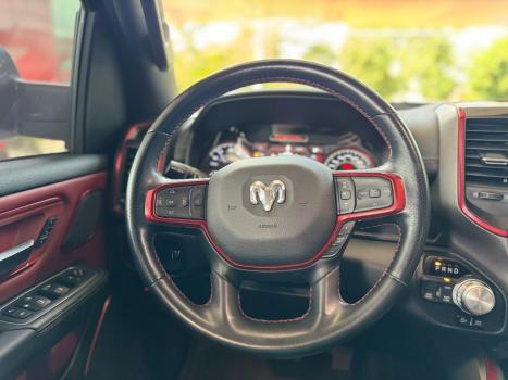 RAM 1500 5.7 V8 REBEL CABINE DUPLA 4X4 AUTOM�TICO, Foto 19