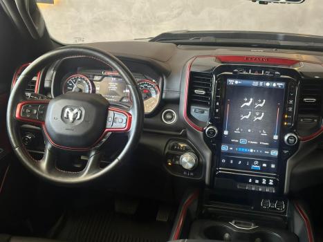 RAM 1500 5.7 V8 REBEL CABINE DUPLA 4X4 AUTOM�TICO, Foto 8