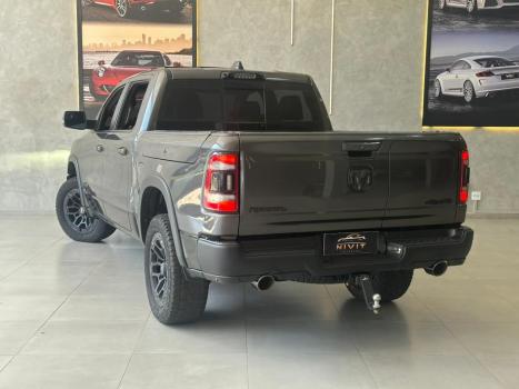 RAM 1500 5.7 V8 REBEL CABINE DUPLA 4X4 AUTOM�TICO, Foto 18