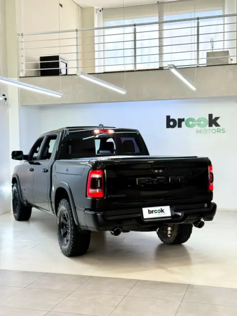 RAM 1500 5.7 V8 REBEL CABINE DUPLA 4X4 AUTOM�TICO, Foto 6