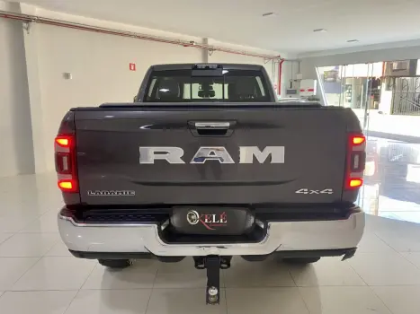 RAM 2500 6.7 I6 24V SLT CABINE DUPLA TURBO DIESEL LARAMIE 4X4 AUTOMÁTICO, Foto 5 RAM 2500 6.7 I6 24V SLT CABINE DUPLA TURBO DIESEL LARAMIE 4X4 AUTOMÁTICO, Foto 5