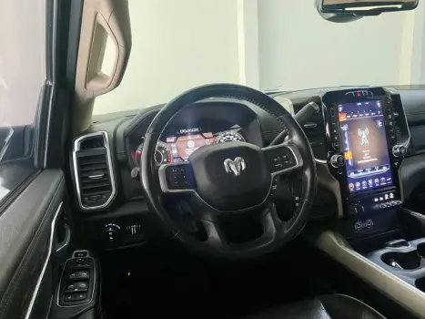 RAM 2500 6.7 I6 24V SLT CABINE DUPLA TURBO DIESEL LARAMIE 4X4 AUTOMÁTICO, Foto 7 RAM 2500 6.7 I6 24V SLT CABINE DUPLA TURBO DIESEL LARAMIE 4X4 AUTOMÁTICO, Foto 7