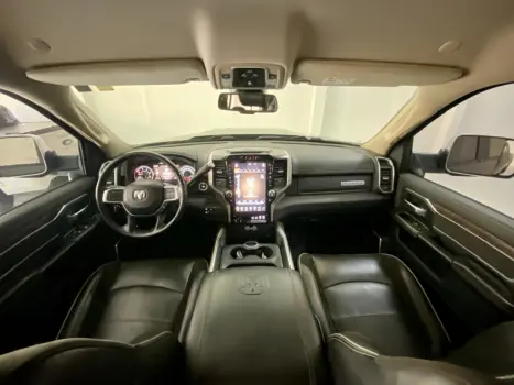 RAM 2500 6.7 I6 24V SLT CABINE DUPLA TURBO DIESEL LARAMIE 4X4 AUTOMÁTICO, Foto 10 RAM 2500 6.7 I6 24V SLT CABINE DUPLA TURBO DIESEL LARAMIE 4X4 AUTOMÁTICO, Foto 10