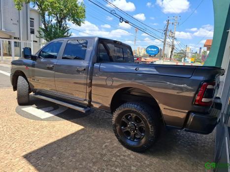 RAM 2500 6.7 I6 24V SLT CABINE DUPLA TURBO DIESEL NIGHT EDITION 4X4 AUTOMTICO, Foto 12