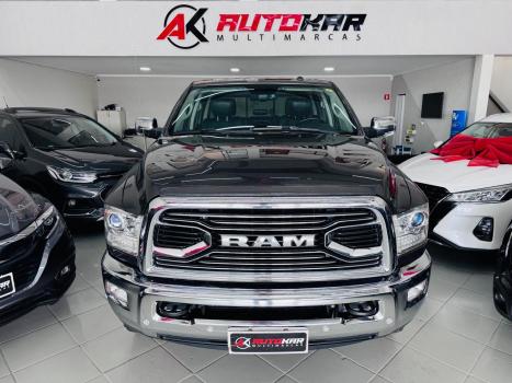 RAM 2500 6.7 I6 24V SLT CABINE DUPLA TURBO DIESEL LARAMIE 4X4 AUTOM�TICO, Foto 3