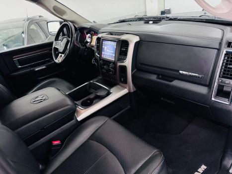 RAM 2500 6.7 I6 24V SLT CABINE DUPLA TURBO DIESEL LARAMIE 4X4 AUTOM�TICO, Foto 12