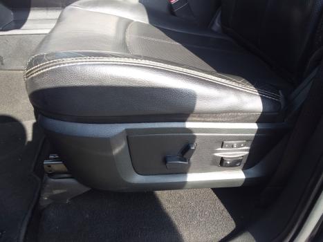 RAM 2500 6.7 I6 24V SLT CABINE DUPLA TURBO DIESEL LARAMIE 4X4 AUTOM�TICO, Foto 6