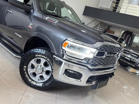 RAM 2500 6.7 I6 24V SLT CABINE DUPLA TURBO DIESEL LARAMIE 4X4 AUTOM�TICO, Foto 4
