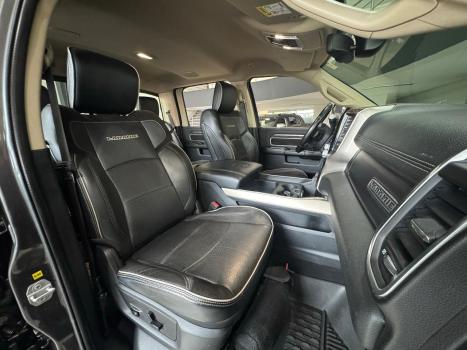 RAM 2500 6.7 I6 24V SLT CABINE DUPLA TURBO DIESEL LARAMIE 4X4 AUTOM�TICO, Foto 12