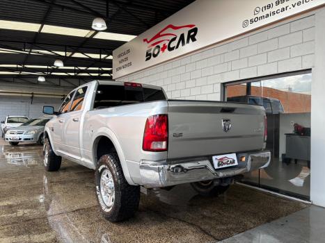 RAM 2500 6.7 I6 24V SLT CABINE DUPLA TURBO DIESEL LARAMIE 4X4 AUTOM�TICO, Foto 5