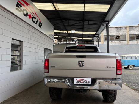 RAM 2500 6.7 I6 24V SLT CABINE DUPLA TURBO DIESEL LARAMIE 4X4 AUTOM�TICO, Foto 11