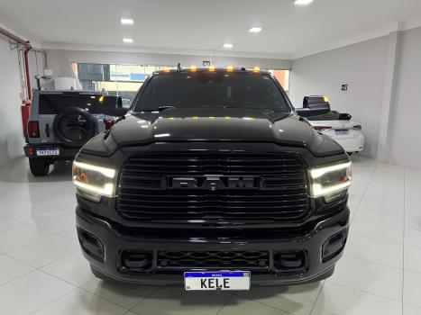 RAM 2500 6.7 I6 24V SLT CABINE DUPLA TURBO DIESEL NIGHT EDITION 4X4 AUTOM�TICO, Foto 3