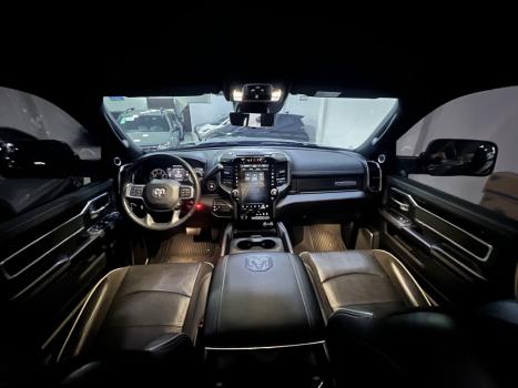 RAM 2500 6.7 I6 24V SLT CABINE DUPLA TURBO DIESEL NIGHT EDITION 4X4 AUTOM�TICO, Foto 10