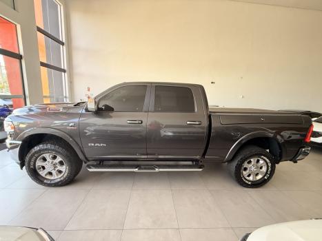 RAM 2500 6.7 I6 24V SLT CABINE DUPLA TURBO DIESEL LARAMIE 4X4 AUTOM�TICO, Foto 15